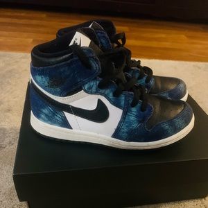 Nike Kids' Blue and Black Sneakers